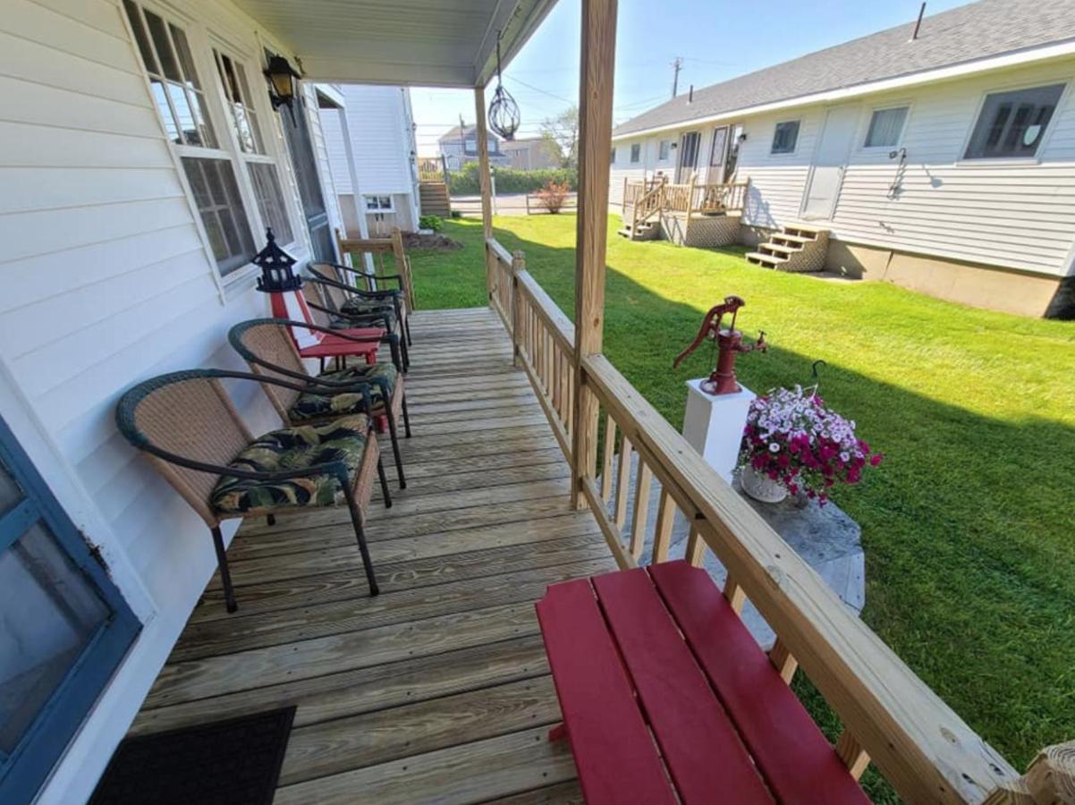Moody'S Motel And Cottages Wells Exterior foto